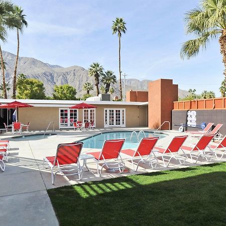 Bearfoot Inn - Clothing Optional Hotel For Gay Men Palm Springs Eksteriør bilde